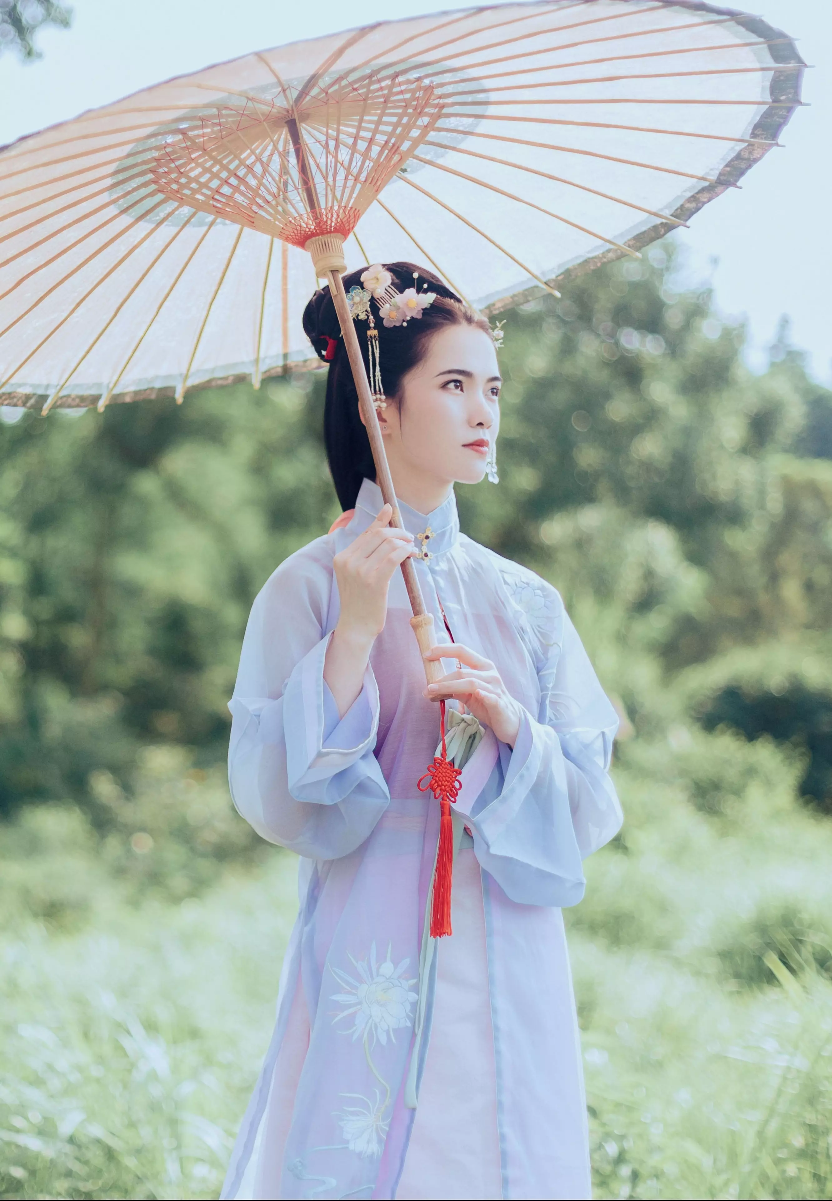 古装油伞美女忧伤清纯写真