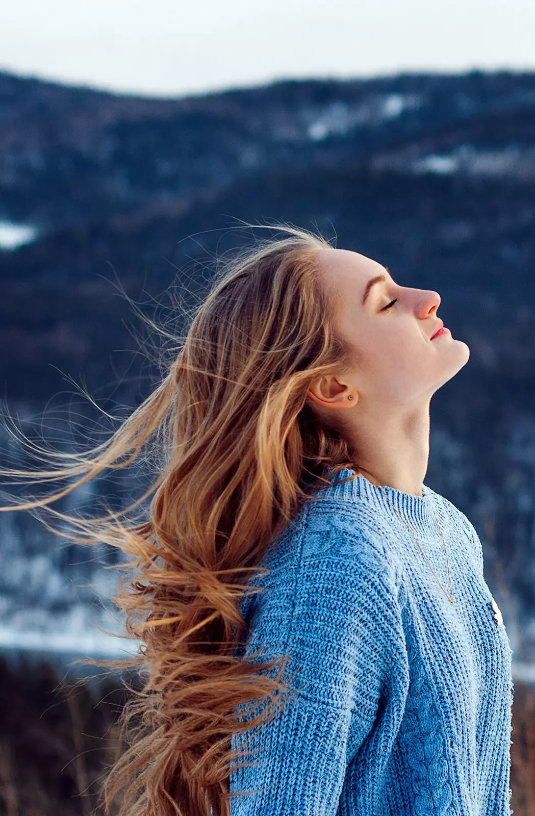 长相精致的气质女神