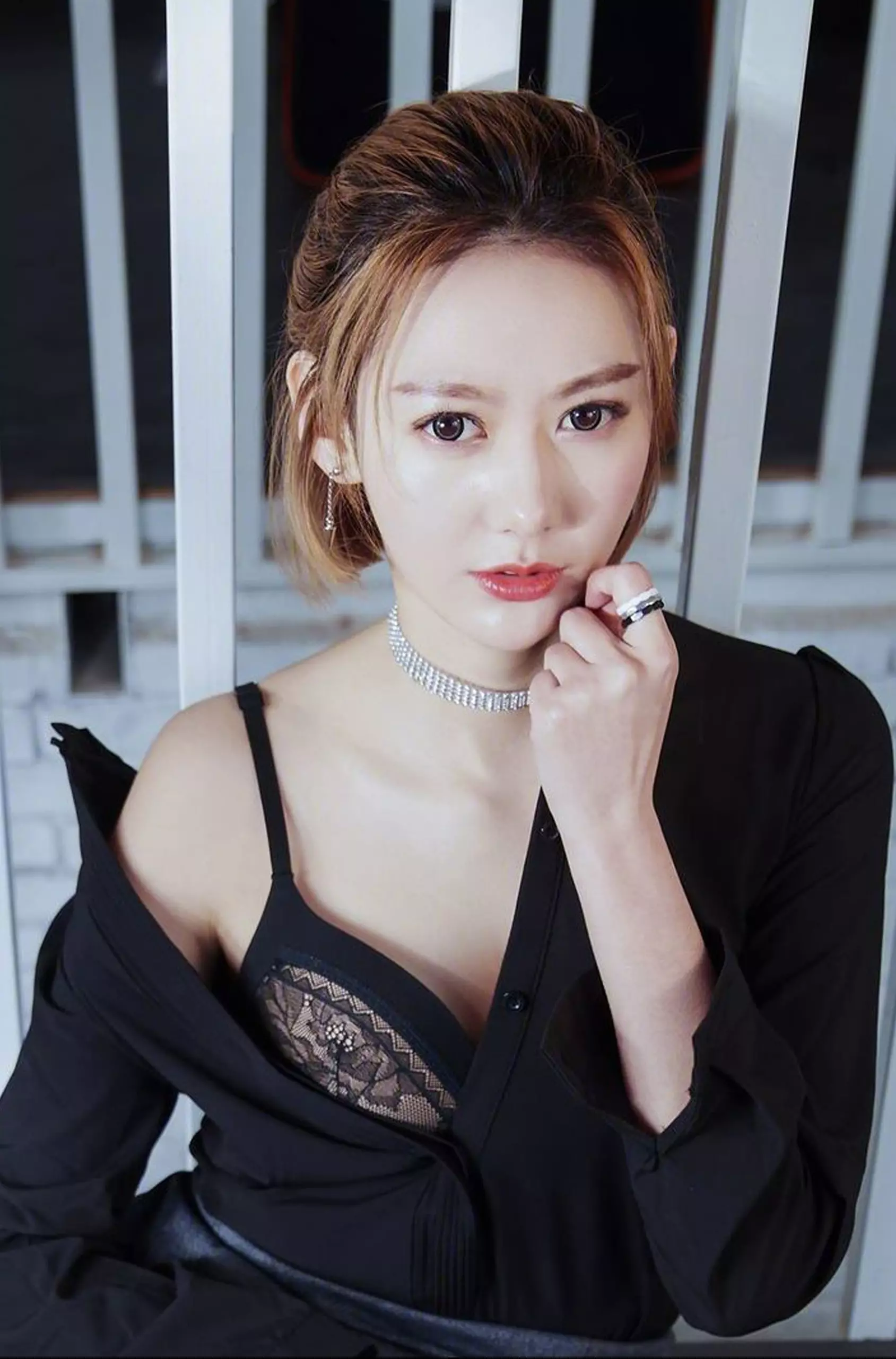 职场丽人性感诱惑写真