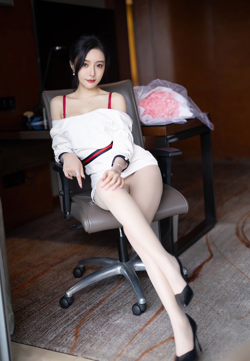 9f933a5b4dbca23d9e6e634144f03f32.jpg